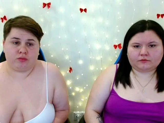 BeckyAndEllen on BongaCams