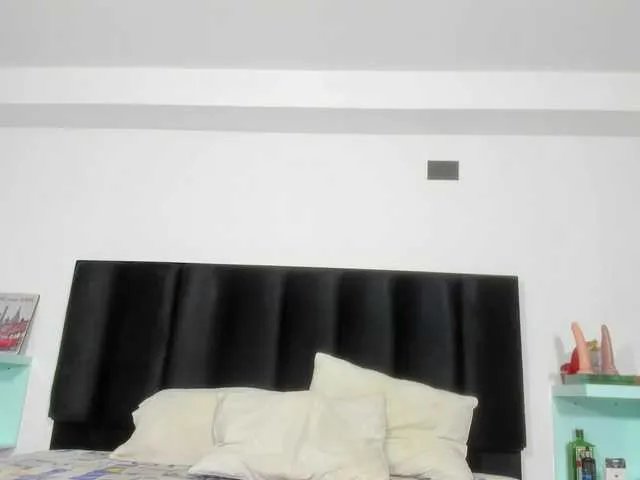 BongaCams KyleDoom is Freechat KyleDoom — Hot mommy Sunday, help satisfy the desire and fuck me non-stop DOGGY POSITION + FUCK WITH DILDO @remain