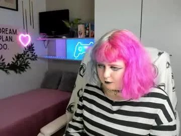 cherrybounce on Chaturbate