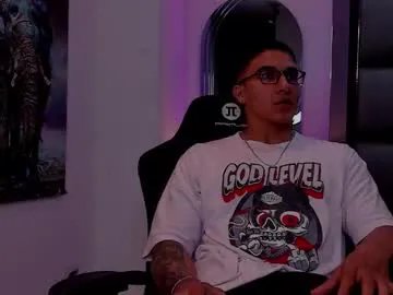 dash_bukoski — Cumshow when goal is reached. #latino #bigcock #feet #muscle #lovense [861 tokens remaining]