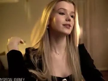 eli_journey — GOAL: Welcome goal [100 tokens remaining] Welcome to my garden #teen #18 #natural #tease #young