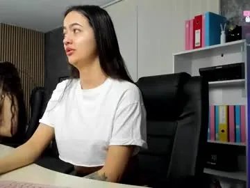 evanoellex on Chaturbate