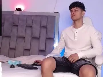 jack_fiire — GOAL: massive web explossion  !Hey guys, follow me and give me a hand up! [820 tokens remaining] Hello guys welcome to my Room #uncut #bigcock #skinny #fit #couplebisexual