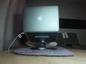 mattxfeet on Chaturbate