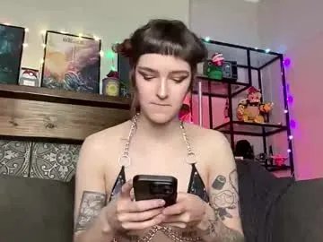 rae_moon — GOAL Bra off. Lovense connected, pvts open!  #hairy #hairyarmpits #goth #british #bush [425 tokens remaining]