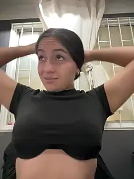 Alyha_Cortes — Freechat on StripChat