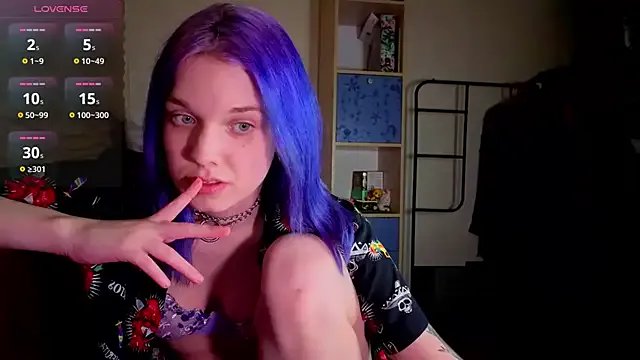 Marci_n — dildo in pussy